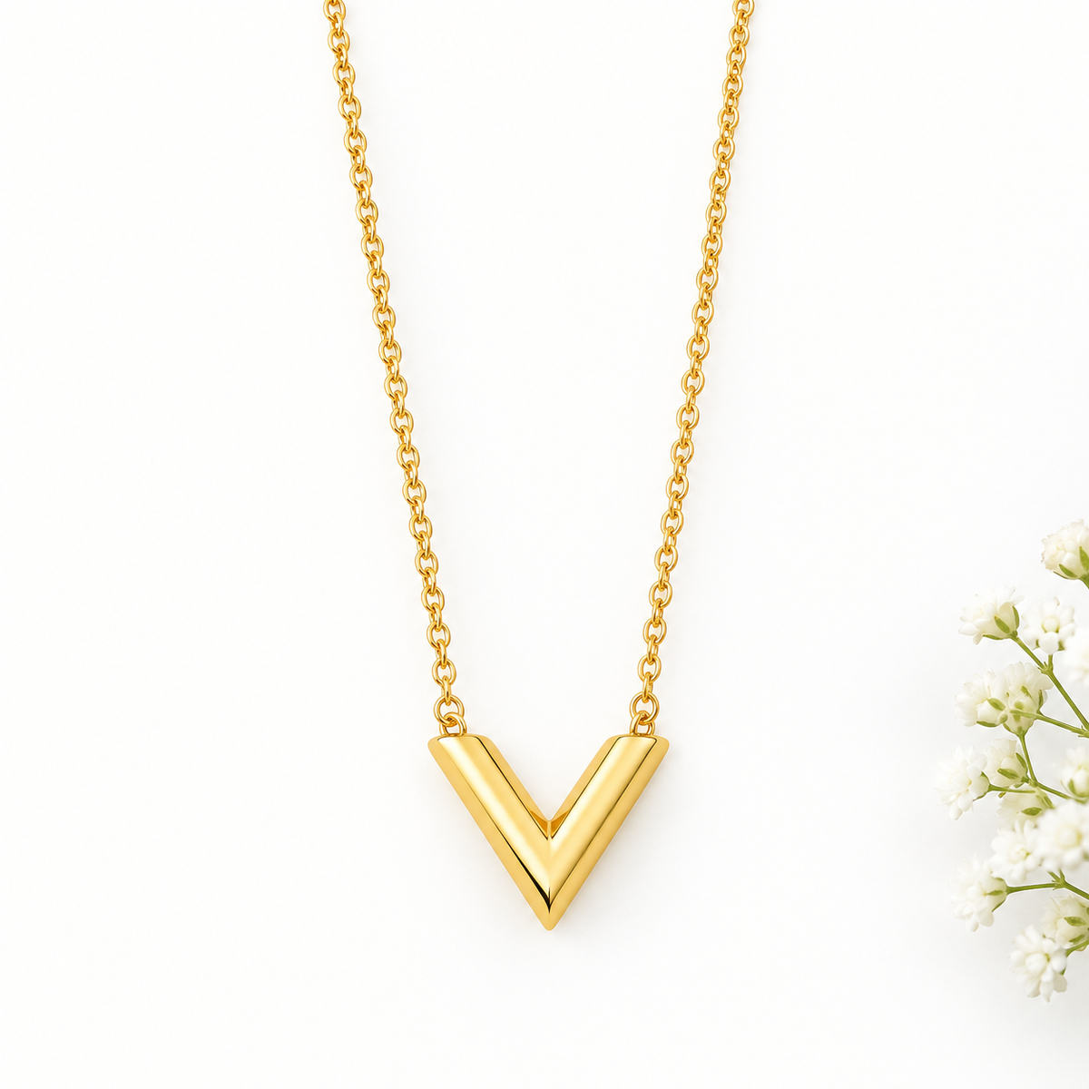 Anti Tarnish Chain Pendant